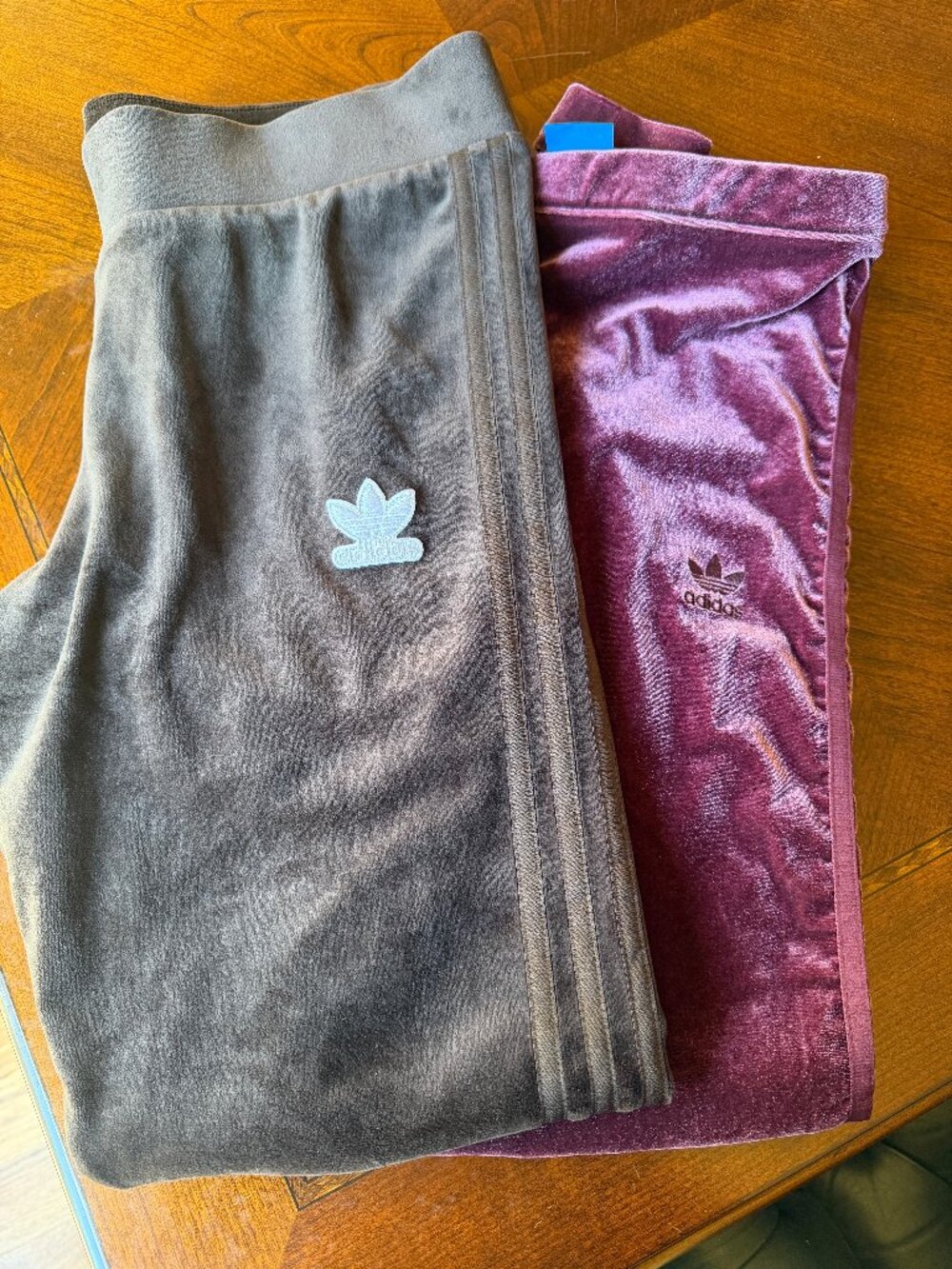 2 Adidas Velvet 3 Stripe Leggings - XL